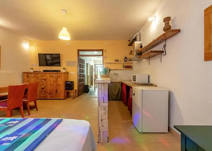 Stunning In With Kitchen Vir